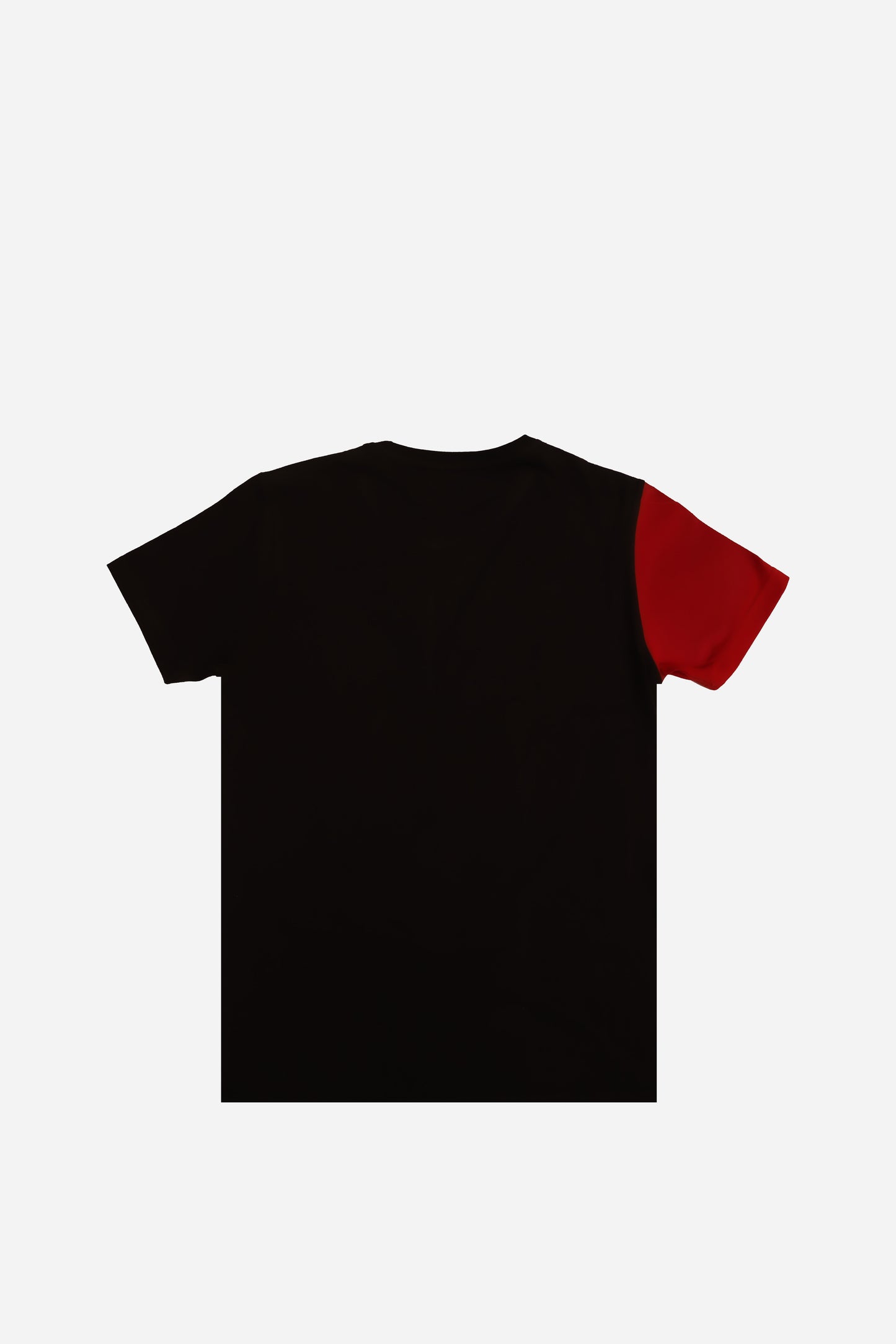 GRAPHIC TEES